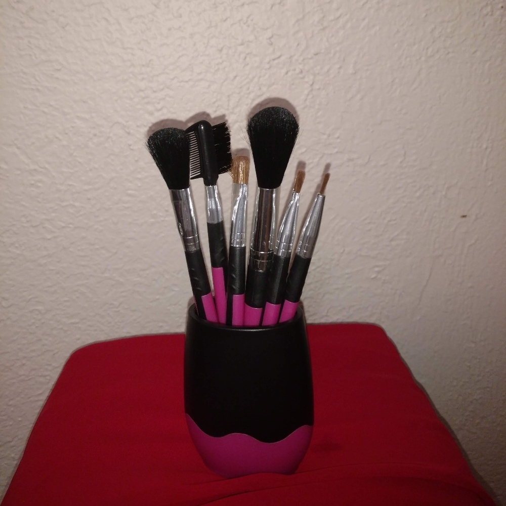 🆕Makeup brushes - Picture 2 of 2